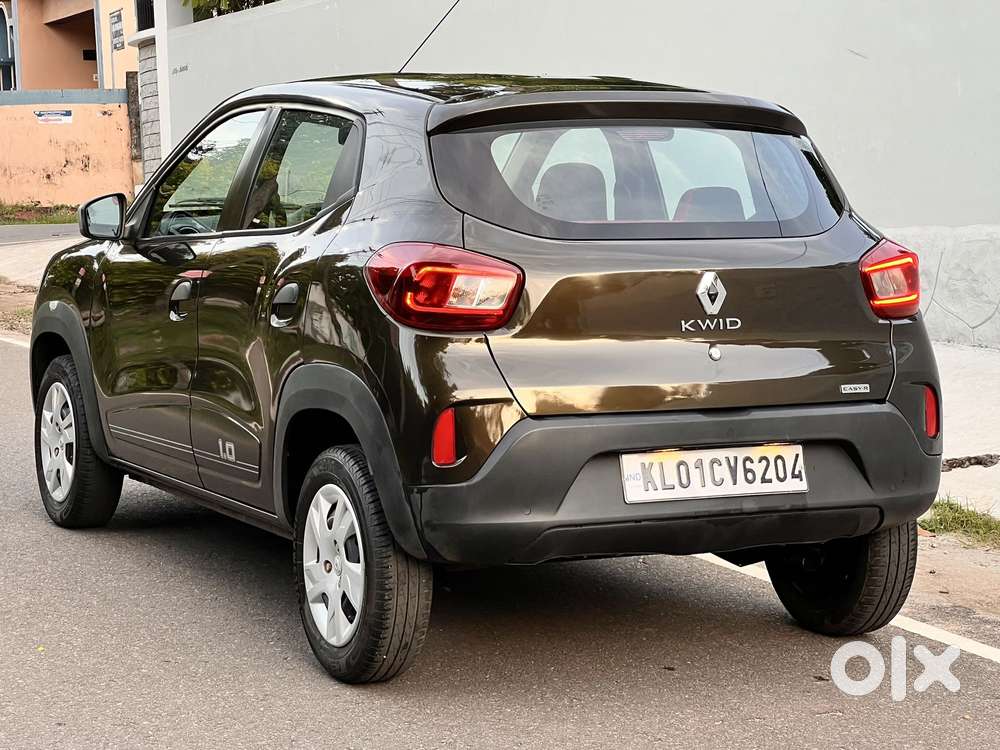 Renault Kwid 1.0 Rxt (o) Easy-r, 2022, Petrol