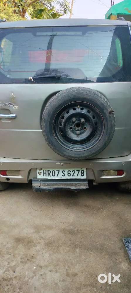 Mahindra Quanto 2012 Diesel 100000 Km Driven
