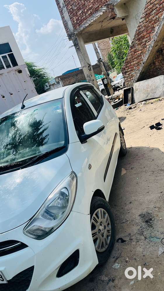 Hyundai I10 Petrol Manual 2012