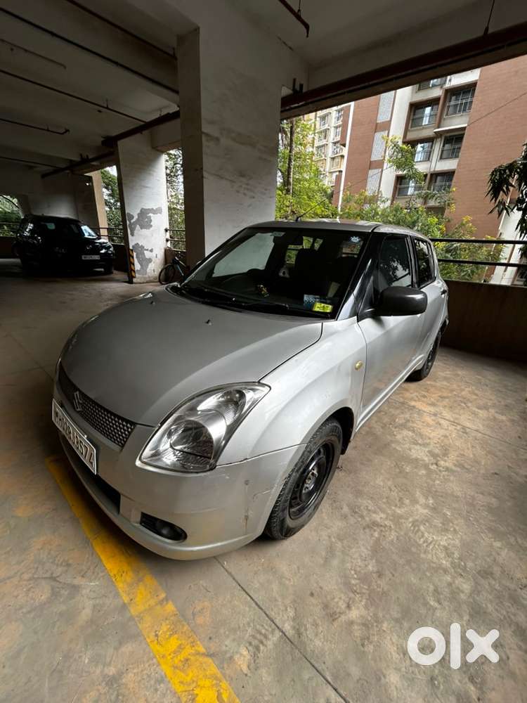 Maruti Swift Vxi 2009 Year Silver Colour