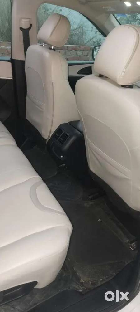 Mahindra Xuv700 2022 Petrol Manual