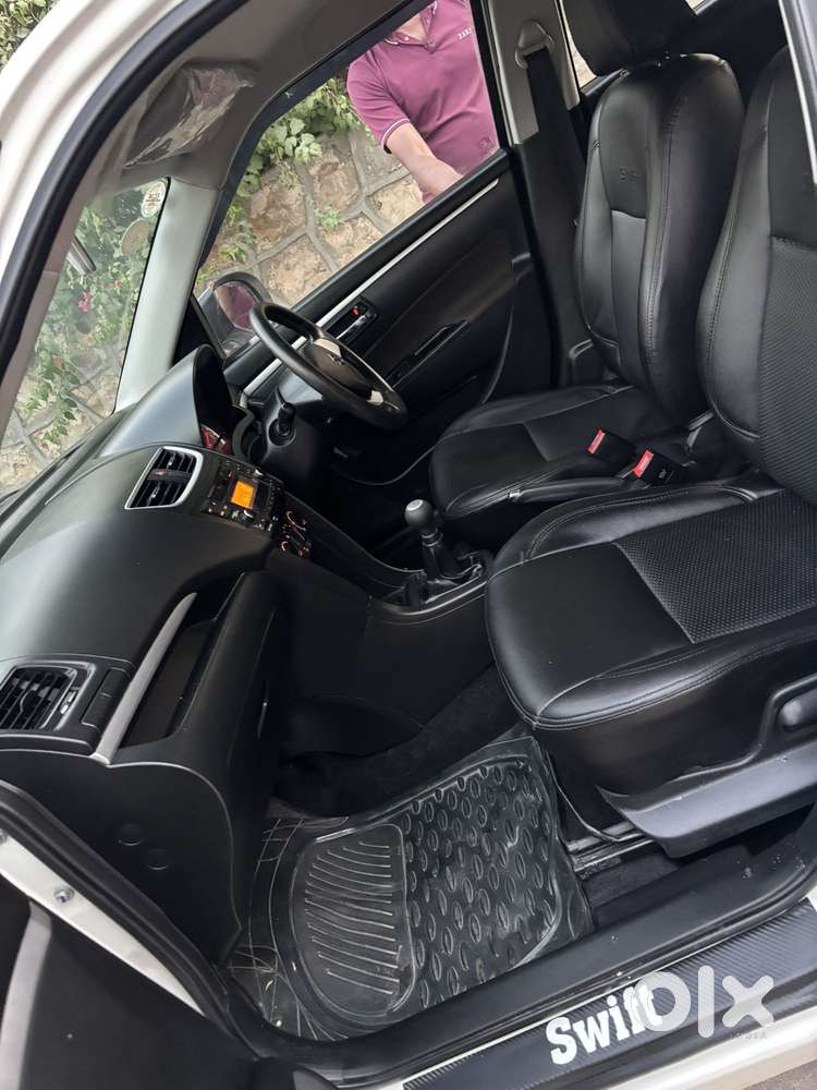 Maruti Suzuki Swift 1.2 Vxi (o), 2017, Petrol
