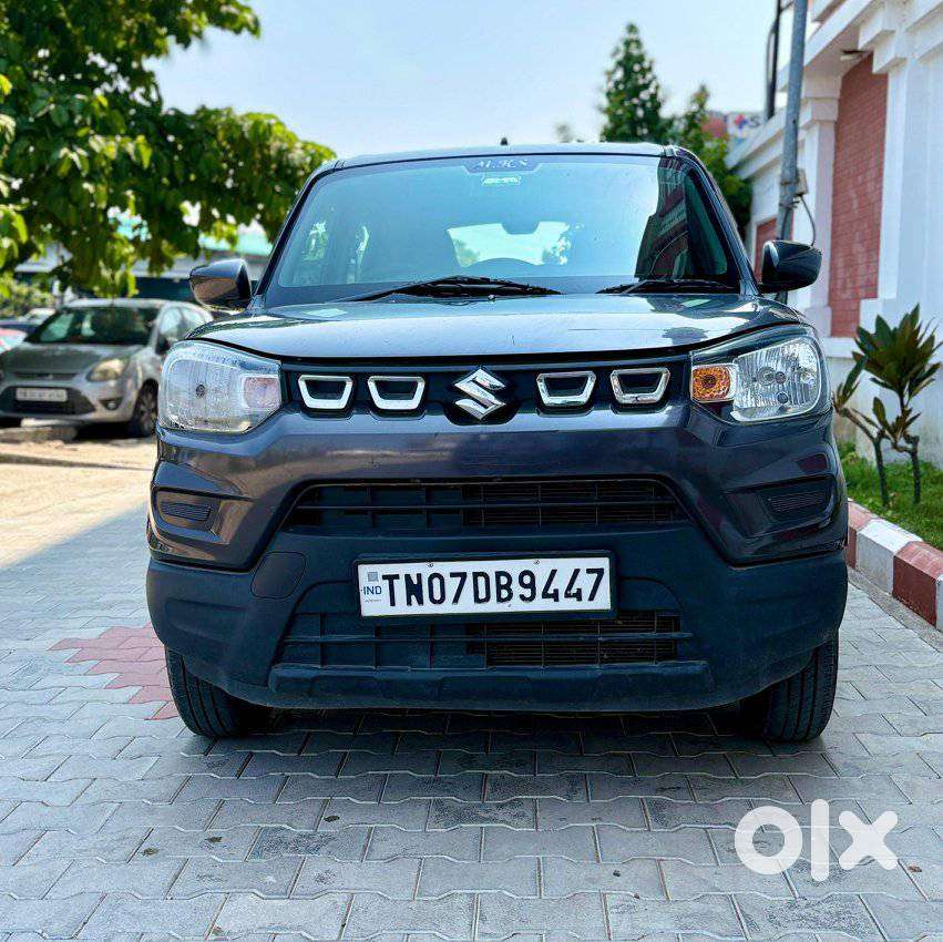 Maruti Suzuki S-presso Vxi, 2023, Petrol