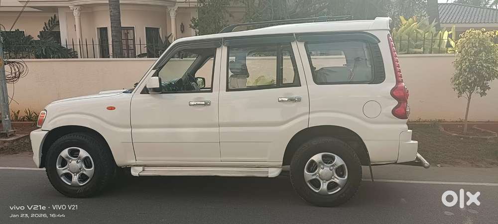 Mahindra Scorpio Lx Bsiv, 2014, Diesel
