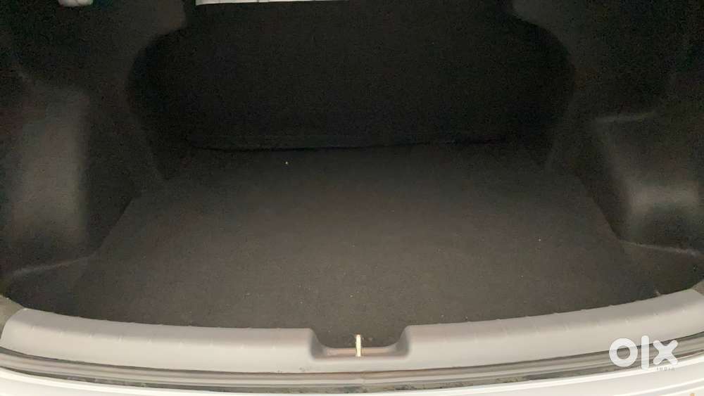 Hyundai Aura 1.2 Sx Petrol Manual, 2024, Petrol