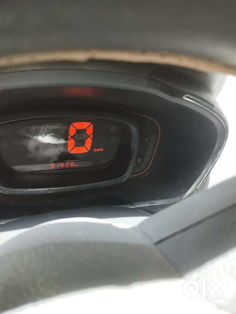 Renault Kwid Petrol Manual 2016