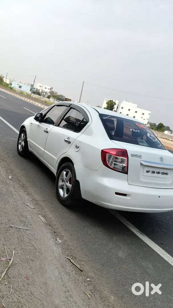 Maruti Suzuki Sx4 2012