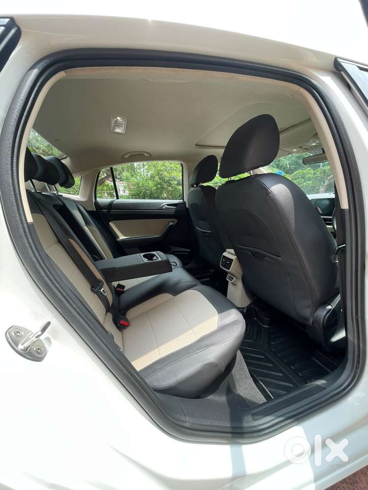 Skoda Slavia Style 1.5l Tsi Dsg, 2023, Petrol