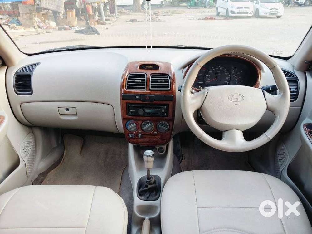 Hyundai Accent Executive, 2010, Petrol