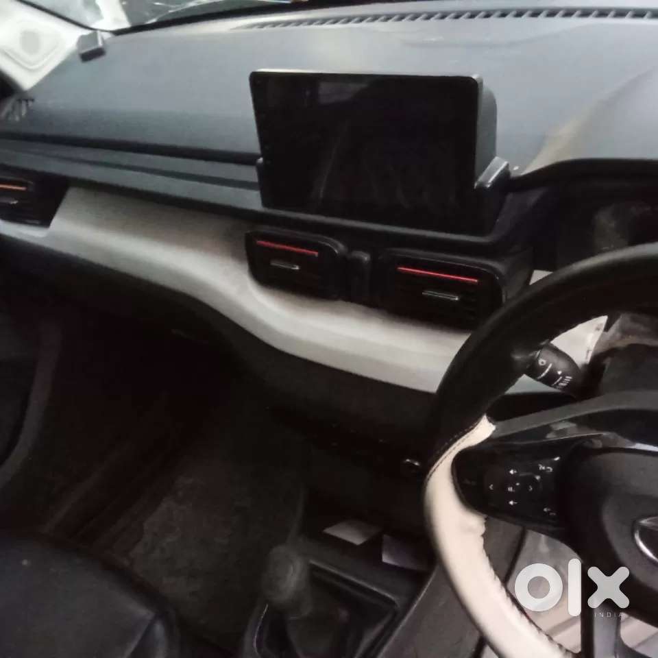 Tata Punch Pure, 2023, Petrol