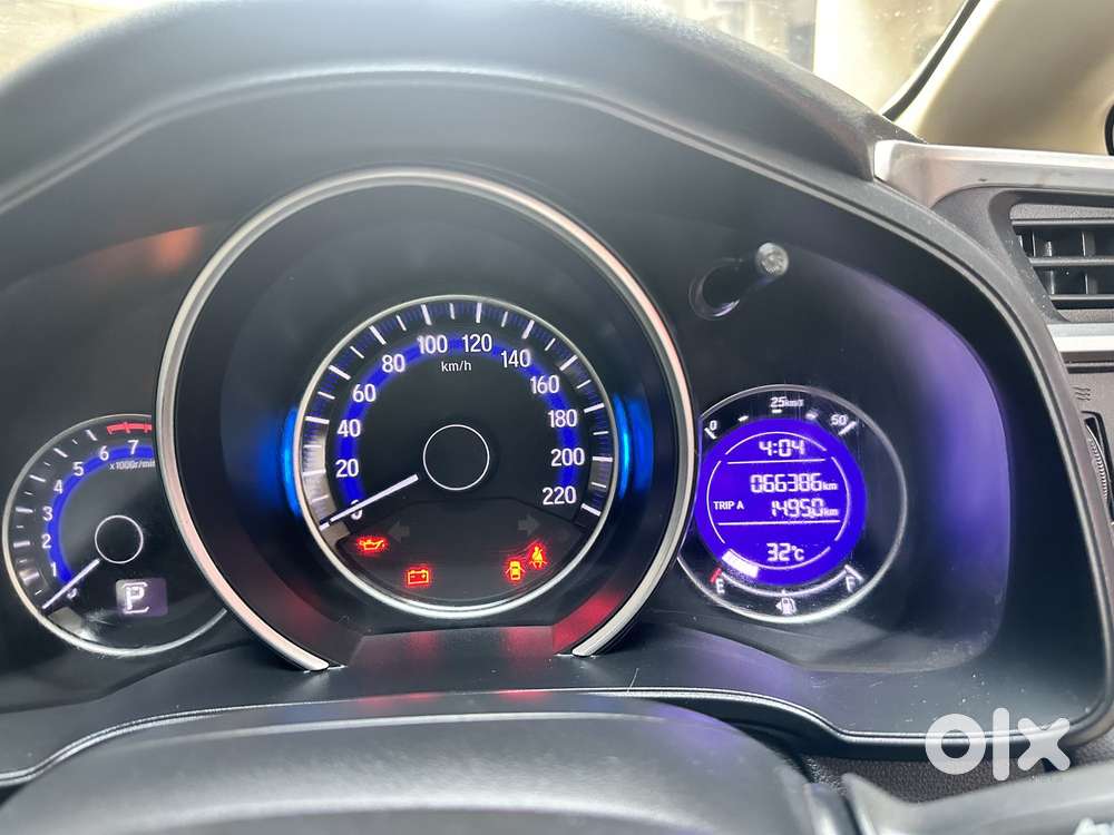 Honda Jazz V Cvt, 2018, Petrol