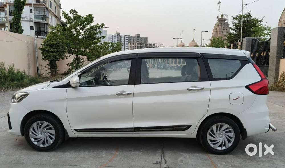 Maruti Suzuki Ertiga 1.4 Vxi Cng Anniversary Edition, 2021, Cng & Hy..