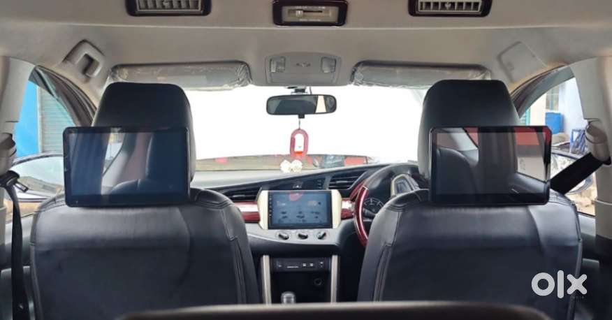 Toyota Innova Crysta G 8 Str, 2016, Diesel