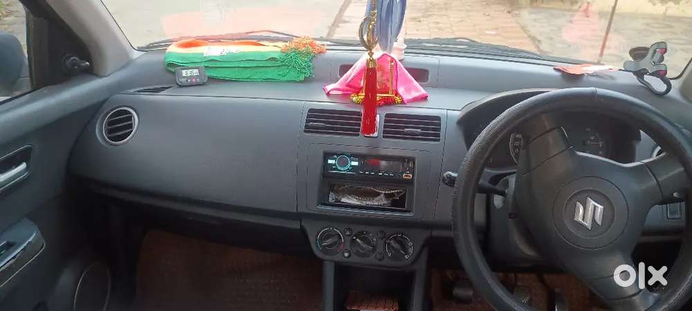 Sell Swift 2006 Petrol All Pepar Clear Nd Servicing Done  Family Car