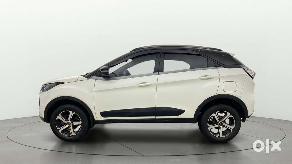 Tata Nexon 1.2 Revotron Xza Plus Dualtone, 2021, Petrol