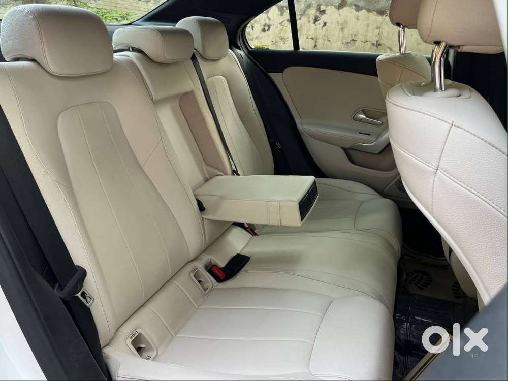 Mercedes-benz A-class Limousine 200, 2023, Petrol