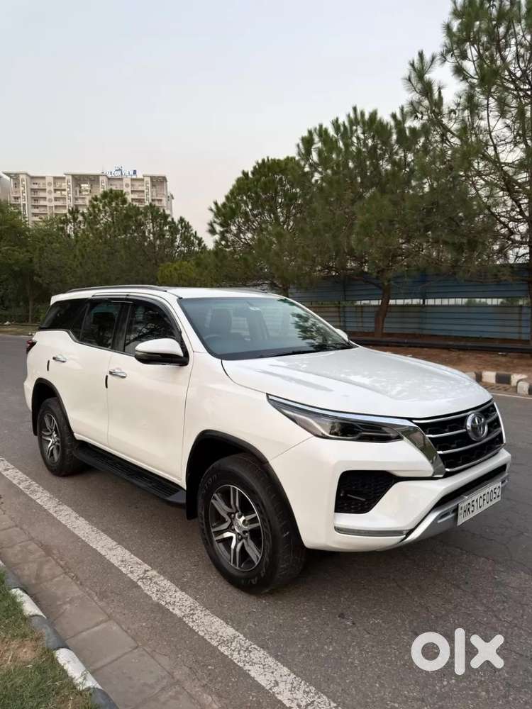 Toyota Fortuner 4x2 At, 2021, Diesel