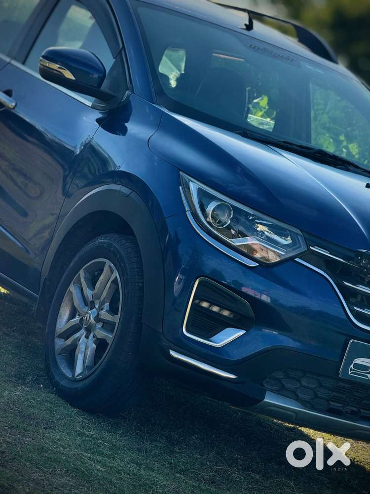Renault Triber Rxz, 2021, Petrol