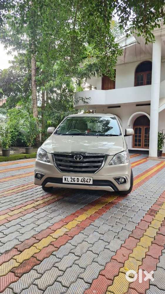 Toyota Innova 2.5 G (diesel) 7 Seater, 2013
