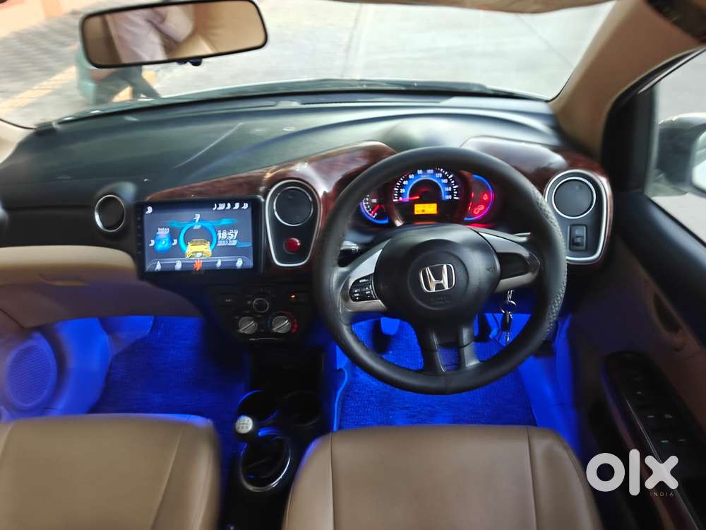 Honda Mobilio V Option I-vtec, 2015, Petrol