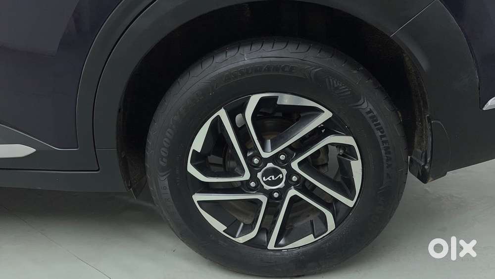 Kia Carens 1.5 Luxury Plus Diesel At 7 Str, 2022, Diesel