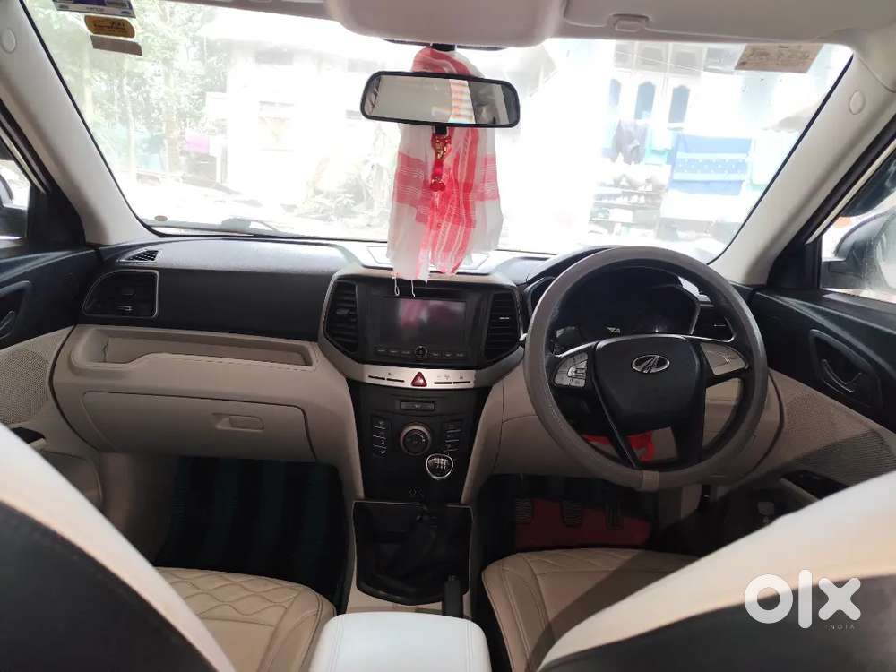 Mahindra Xuv 300 W6 Petrol For Sale