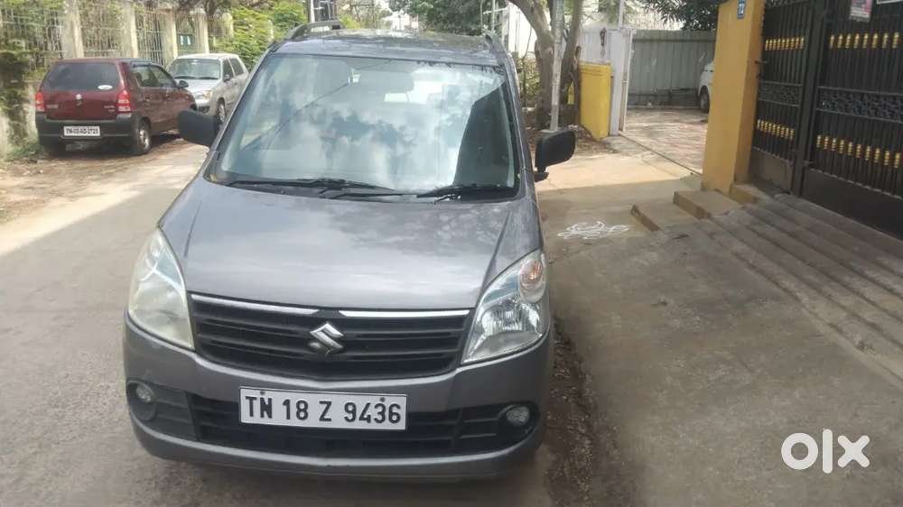 Well Maintained Car Newly Change 4side Suspension Steering Box,