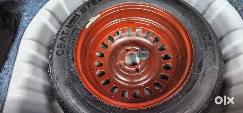 Nissan Magnite 1.0 Xv Premium, 2021, Petrol