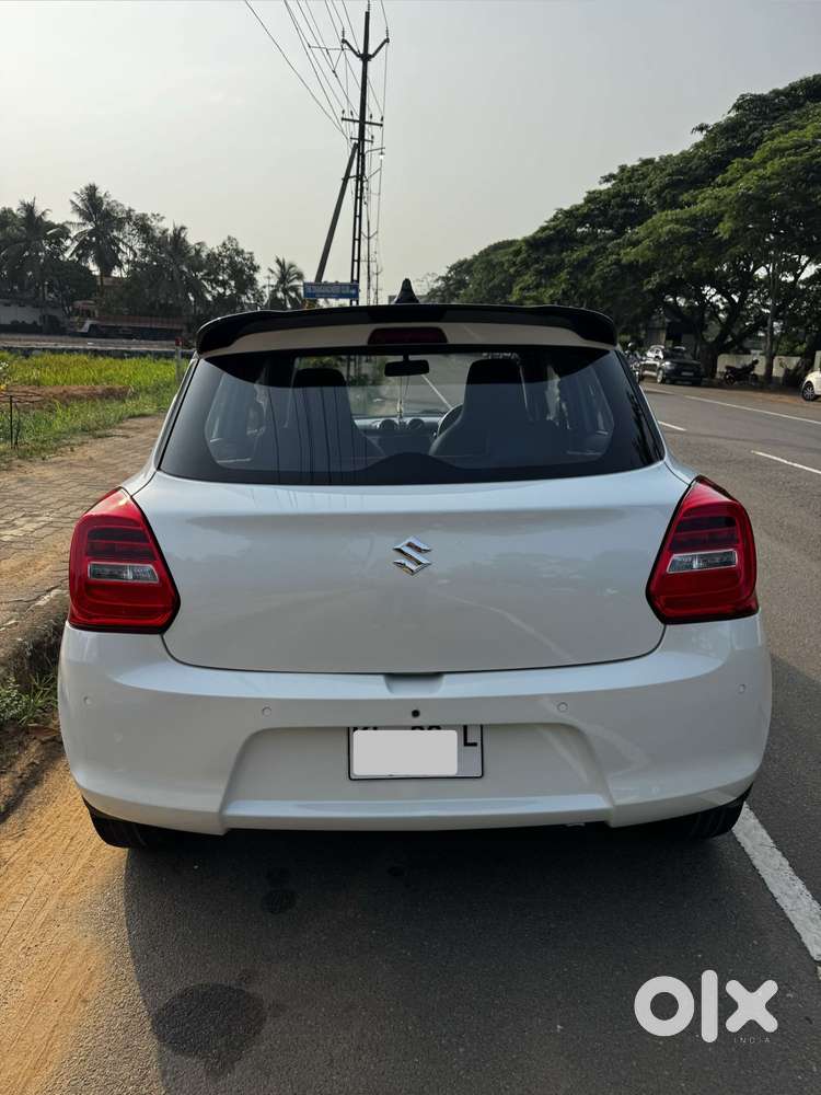 Maruti Suzuki Swift Lxi Optional-o, 2019, Petrol