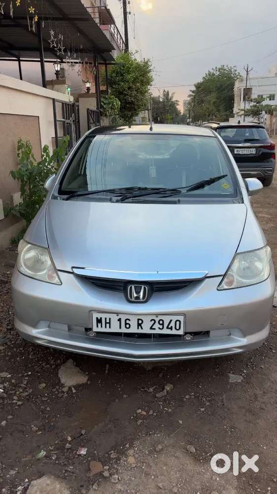 Honda City Zx 2004 Petrol+ Cng Well Maintained