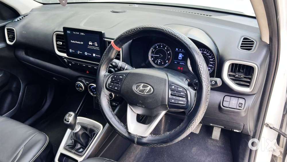 Hyundai Venue 1.0 Sx Turbo Imt, 2021, Petrol