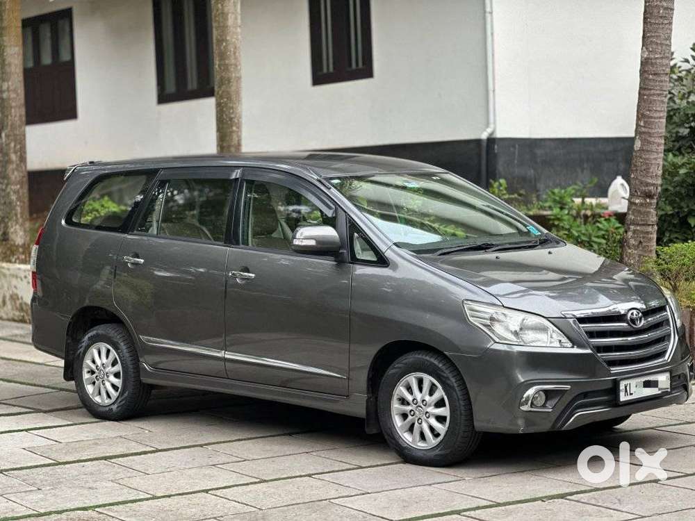 Toyota Innova 2.5 V 7 Str, 2014, Diesel