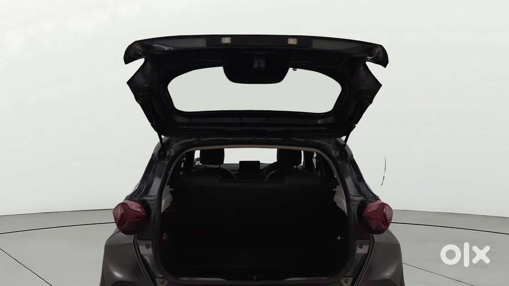 Tata Punch Adventure Amt, 2024, Petrol