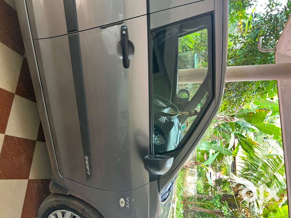 Maruti Suzuki Swift Lxi 2016