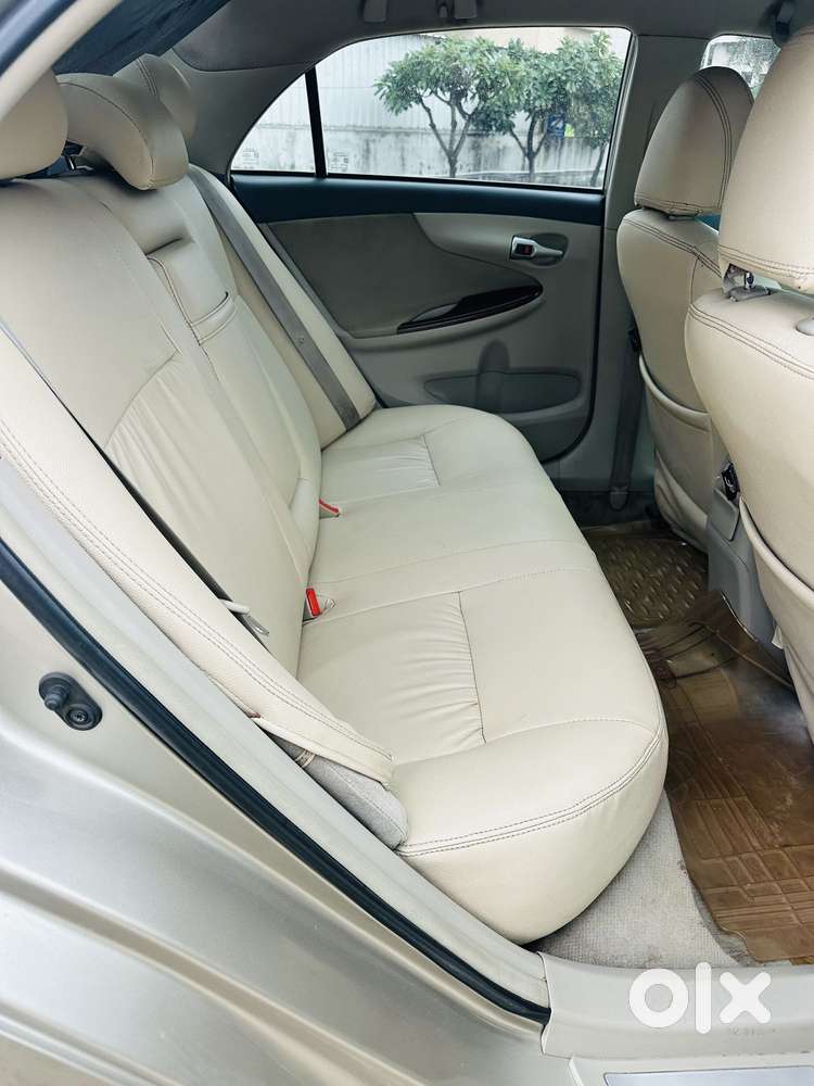 Toyota Corolla Altis Vl, 2012, Petrol