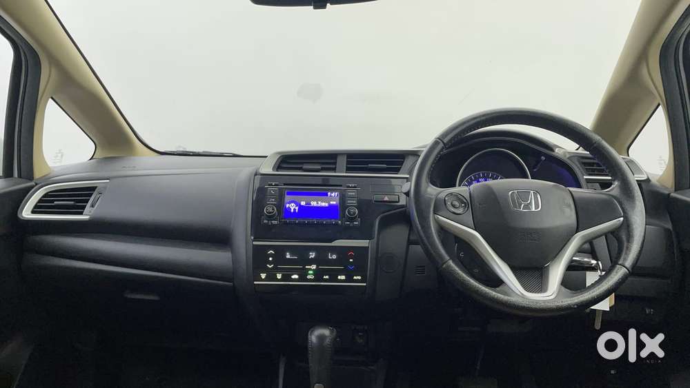 Honda Jazz V Cvt, 2017, Petrol