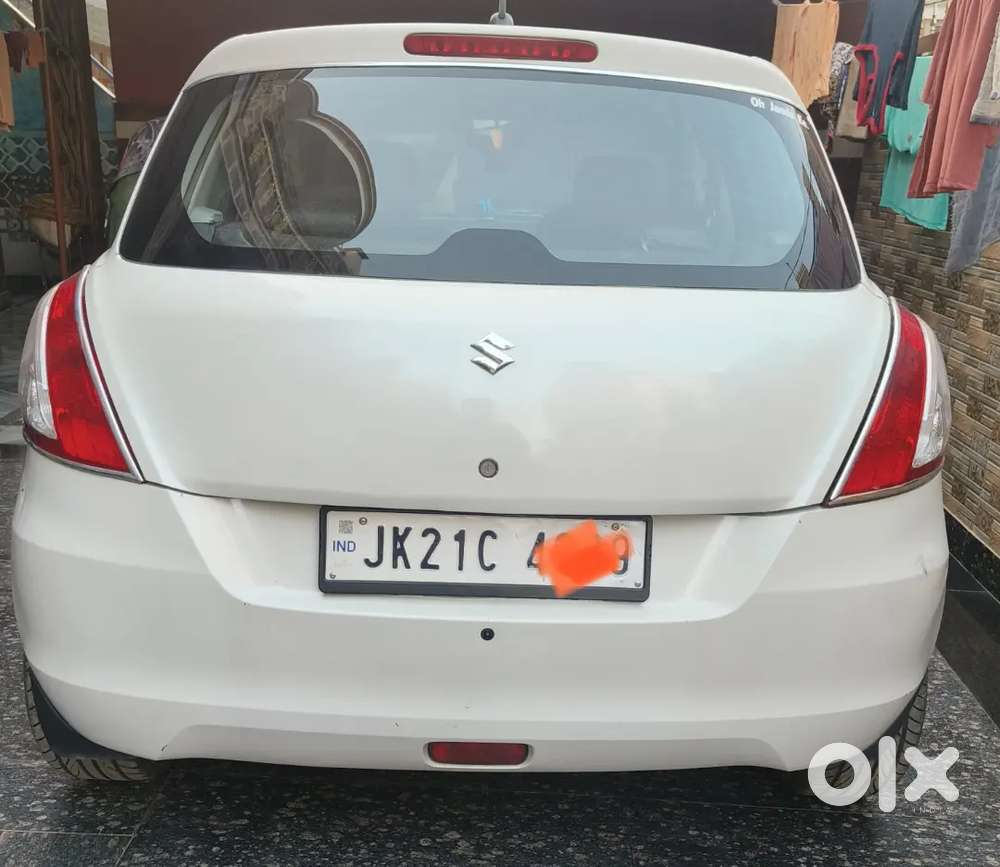 Swift Maruti Suzuki 2016