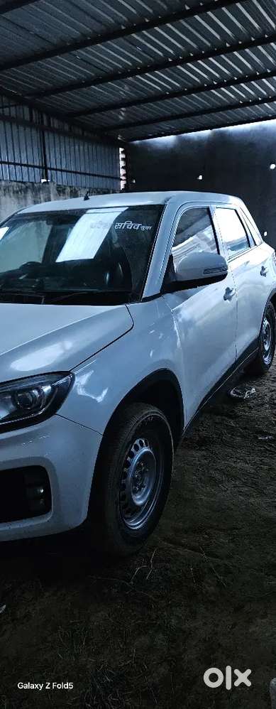 Maruti Brezza Lxi 2021
