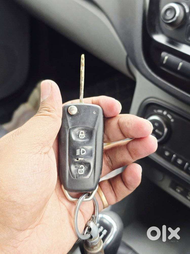 Tata Tigor Xz, 2017, Petrol