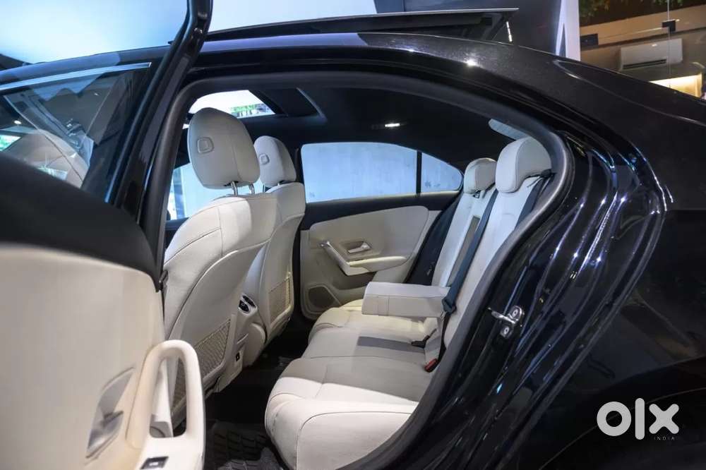 Mercedes-benz A-class Limousine 200, 2025, Petrol