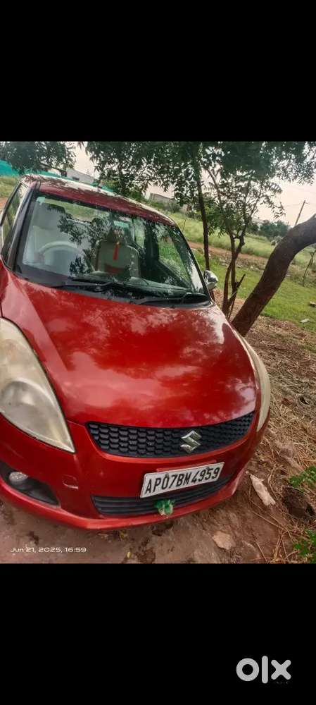 Maruti Swift Vxi 2012