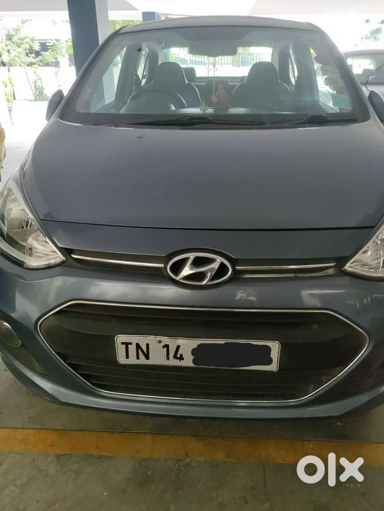 Hyundai Xcent Sx, Diamond Cut Alloy Wheels, Keyless Entry