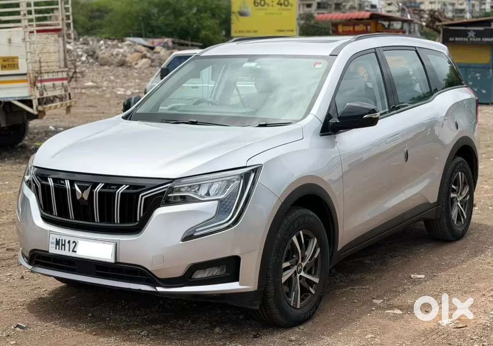 Mahindra Xuv700 2.0 Ax 5 Petrol At Str, 2022, Petrol
