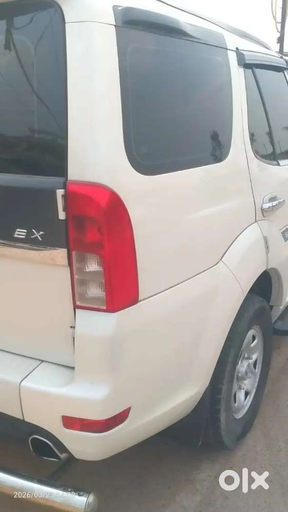 Tata Safari 2016 Diesel 70000 Km Driven