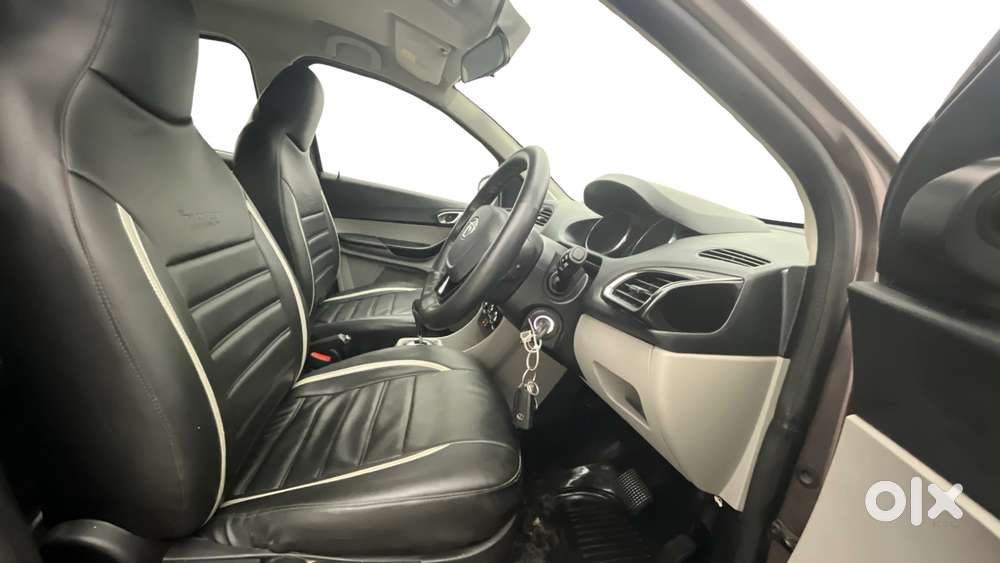 Tata Tiago 1.2 Revotron Xza, 2018, Petrol