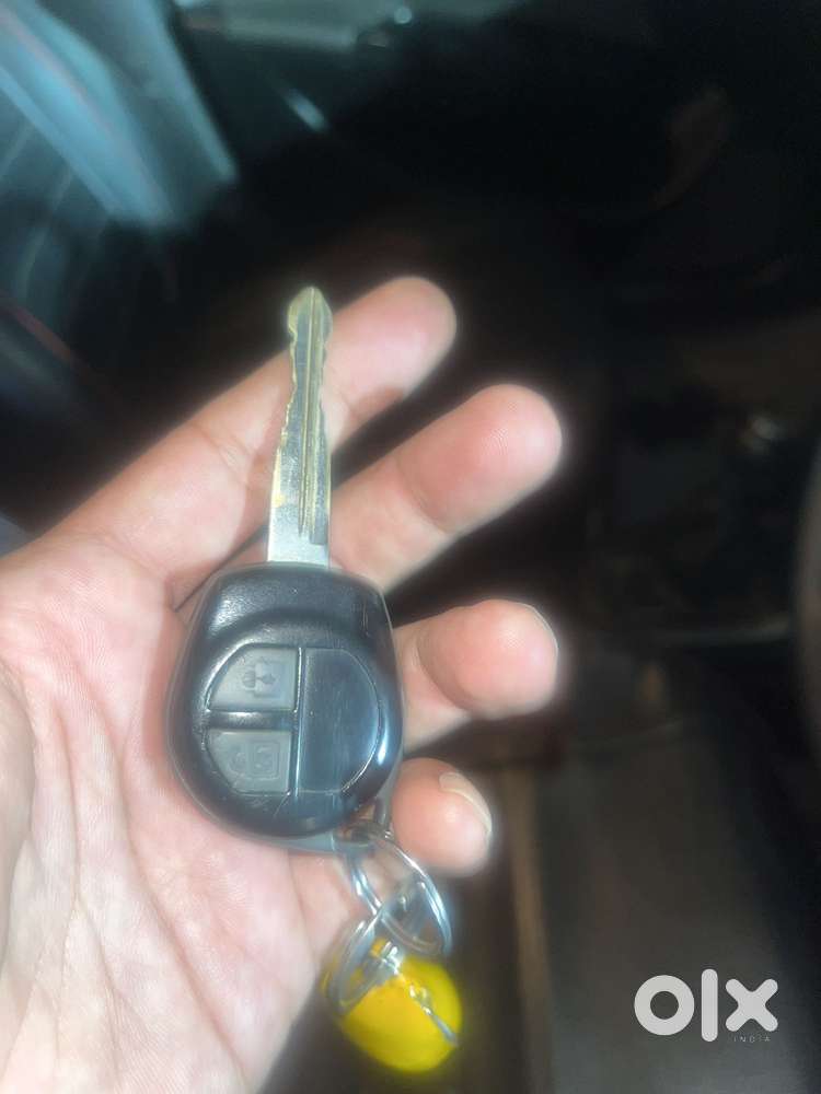 Maruti Suzuki Swift Vxi + Manual, 2014, Petrol