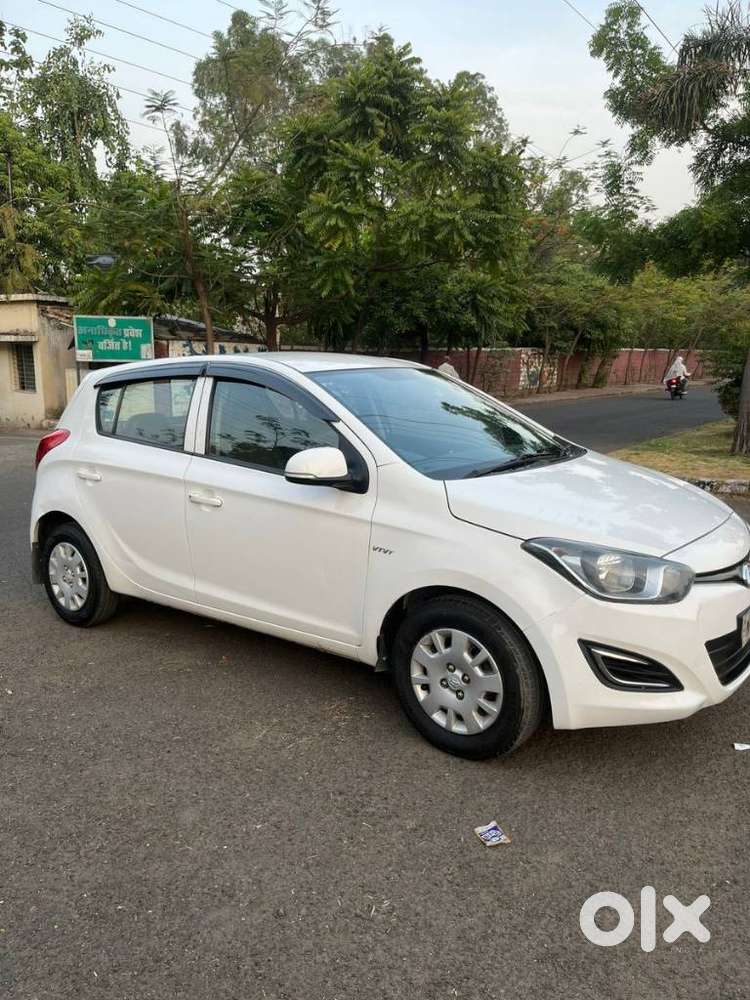 Hyundai I20 Magna Plus, 2012, Petrol