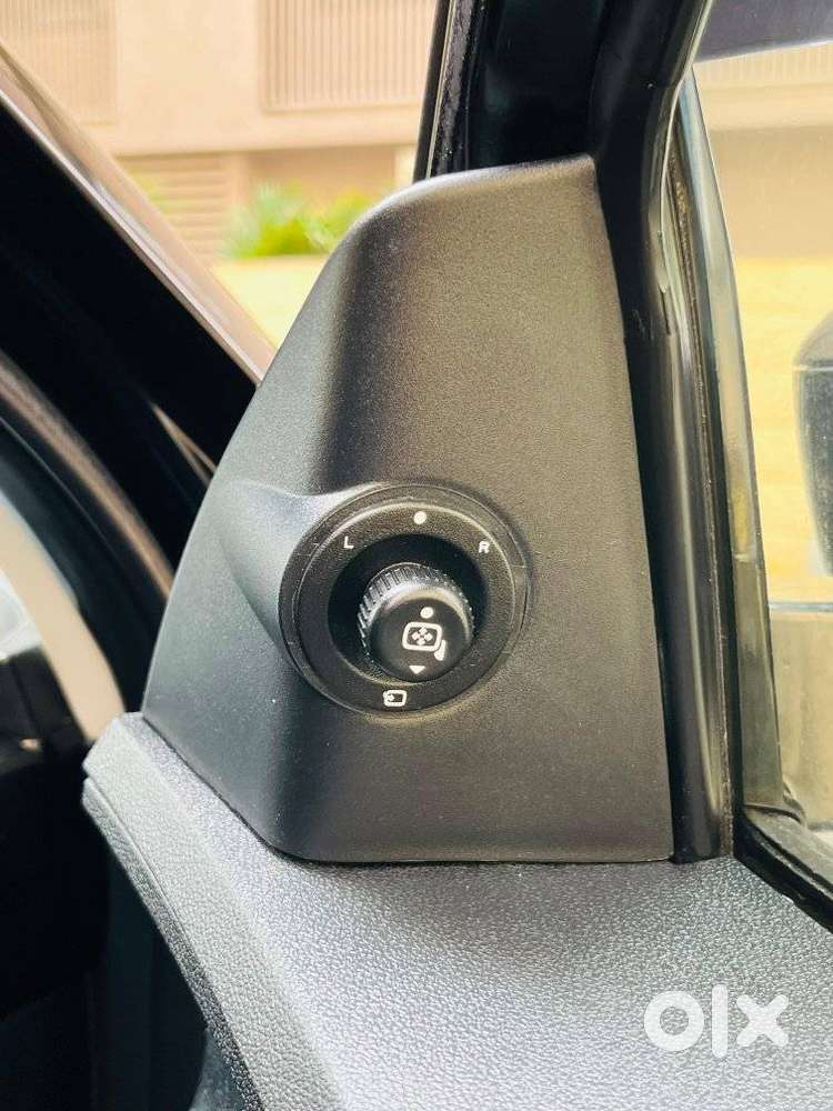 Tata Harrier 2.0 Xz Sunroof Dark Edition, 2022, Diesel