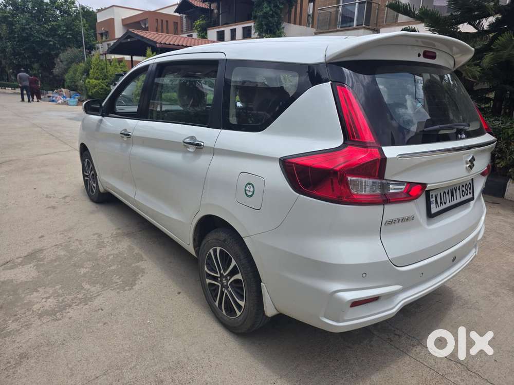 Maruti Suzuki Ertiga 1.5 Zxi Plus Shvs, 2022, Petrol