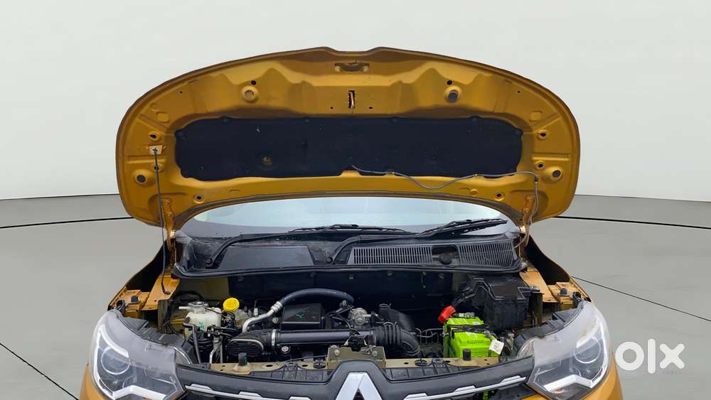 Renault Triber Rxz Easy-r Amt, 2023, Petrol